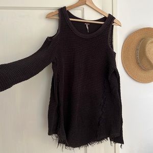 Free People waffle knit sweater/long sleeve with cut out shoulders